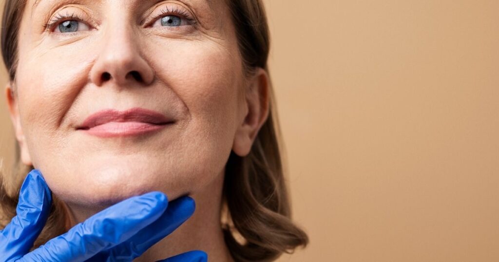 Un mini lifting facial en Cancún, México, duración, recuperación con el Dr. David Lurduy